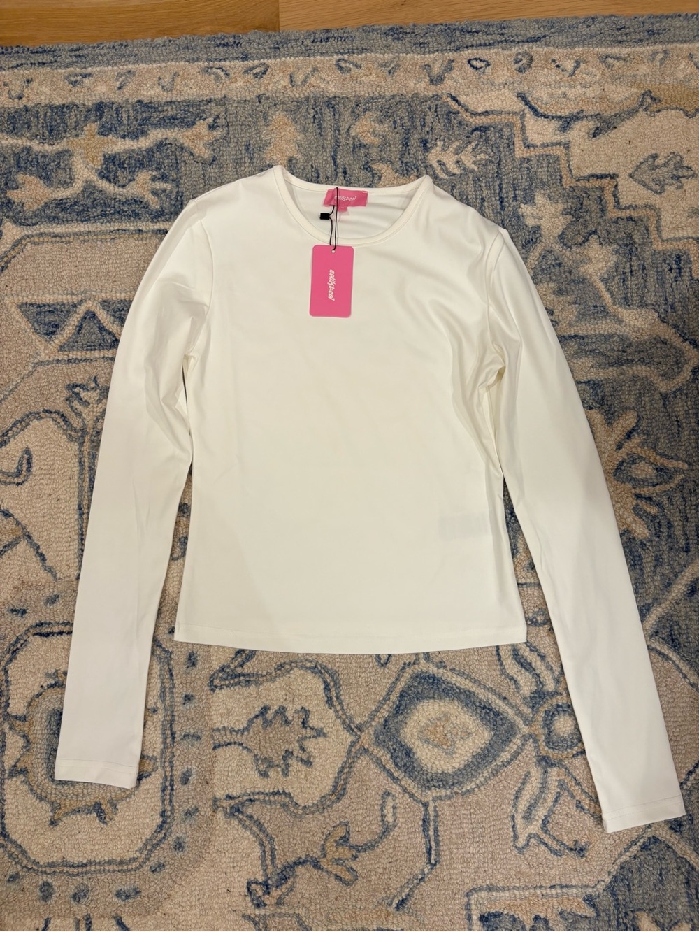 Edikted Women’s Long Sleeve Crew Top - White